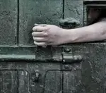 Некоторые проблемы применения условно-досрочного освобождения от отбывания наказания